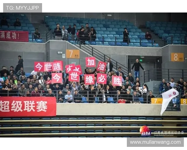 重庆CBA赛事火爆 门票销售情况及观赛指南
