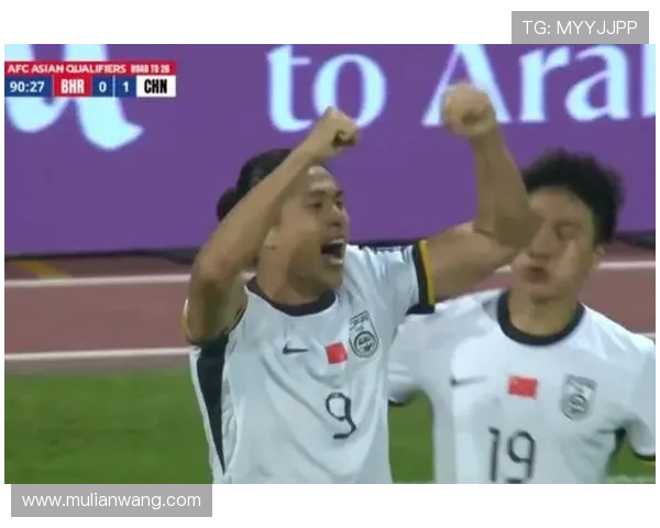 足球比赛中的反击与阵型调整