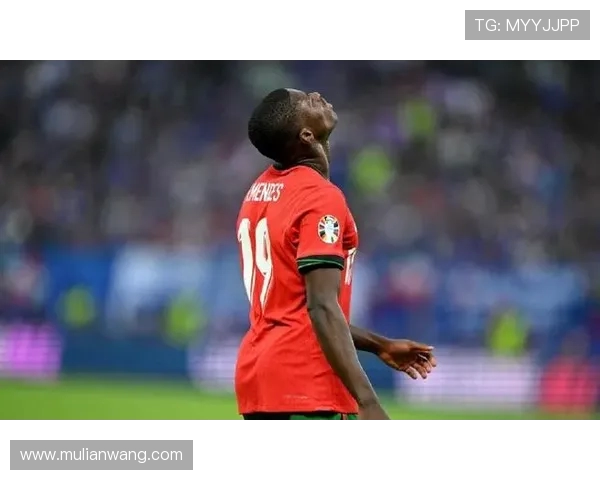 法甲球员门德斯高光集锦及技术特点分析