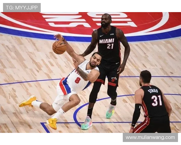 活塞对阵火箭队完整比赛记录与数据分析