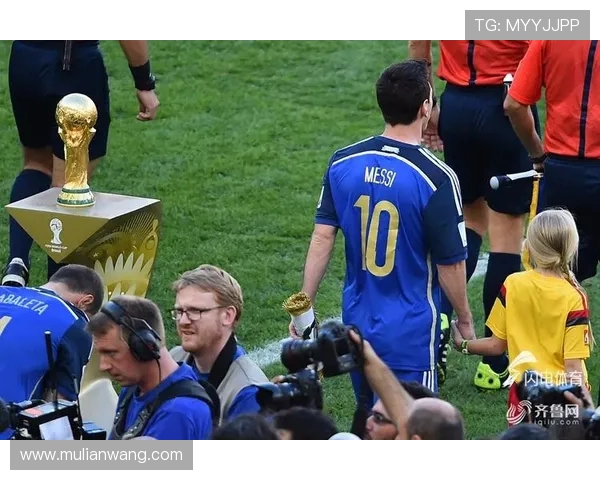 马拉卡纳之夜与德意志荣耀的终极对决回望巴西世界杯巅峰时刻传奇 马拉卡纳之夜与德意志荣耀的终极对决回望巴西世界杯巅峰时刻传奇